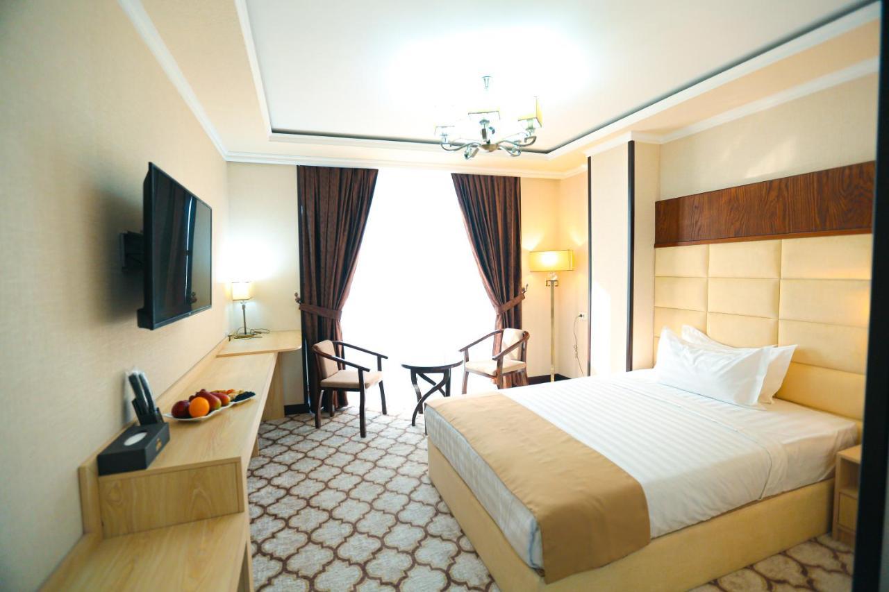 Royal Grand Hotel, Turkistan Екстериор снимка